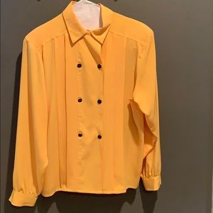 Size 8 Susan Hutton peasant button up✨